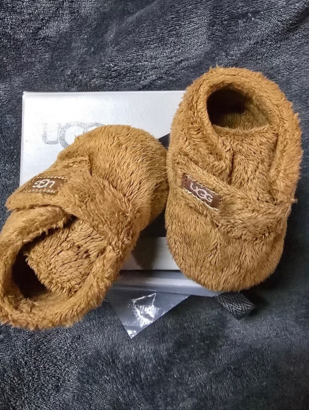 Brand New Ugg Bixbee Slippers